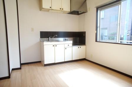 サニーハイツ弐番館【積水ハウス施工♪追い焚き、独立洗面化粧台付】  リビング