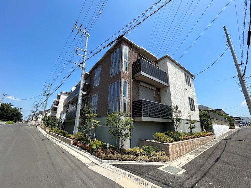 エレベジオ 203号室 外観