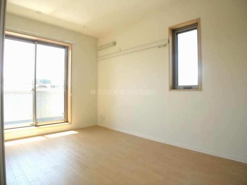 ラ・レーヌ美園 ベッドルーム