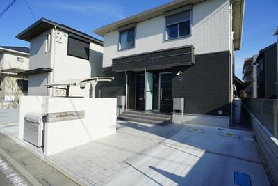 アンビエラ  102号室 外観