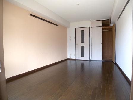 武蔵浦和ハイツ【鉄骨造３階建マンション】 玄関