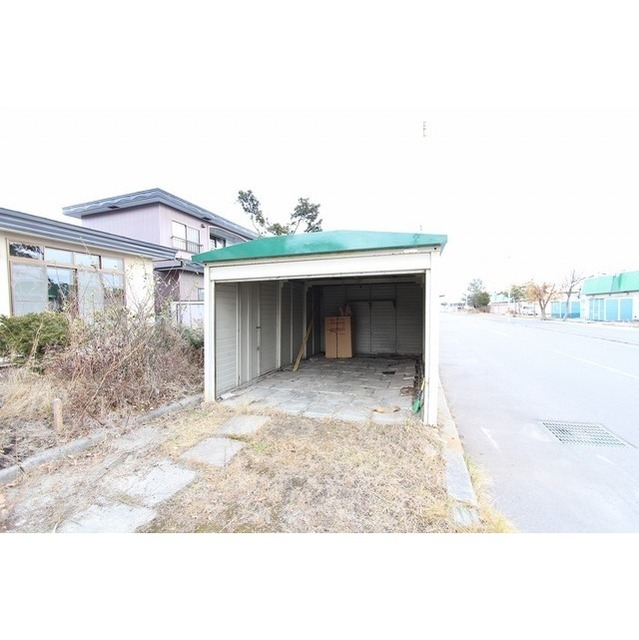 稲美８２番地４７貸家 駐車場