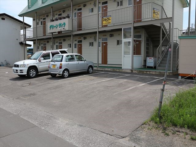 グリーンヴィラ 駐車場