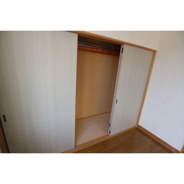 エスポワール元町 収納