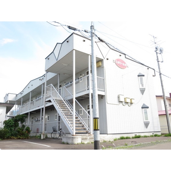 エスポワール元町 駐車場
