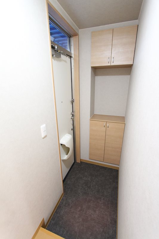 アドバンスハイツ 玄関