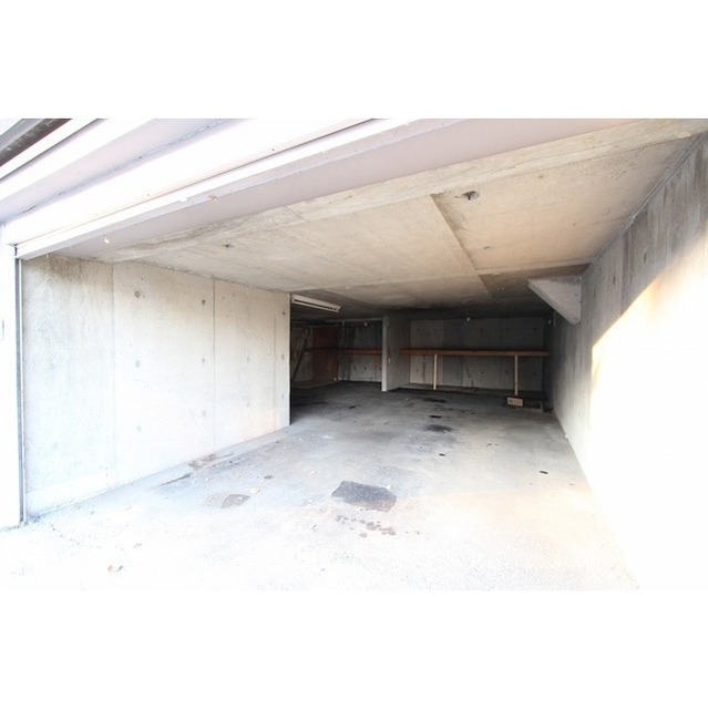 北海道北見市東相内町305番地7 駐車場