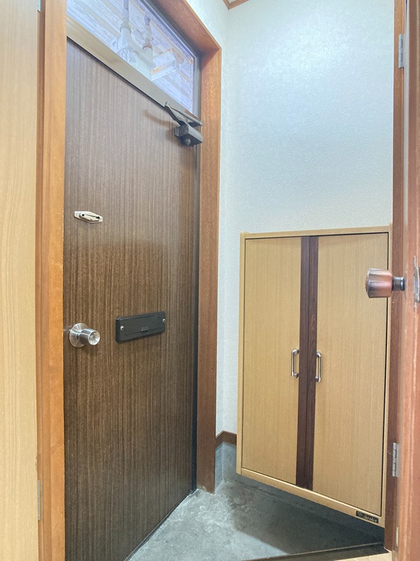 本町コーポ 玄関