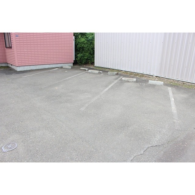ミントハウス寿Ⅱ 駐車場