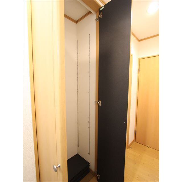 ウエストハウスⅡ 収納