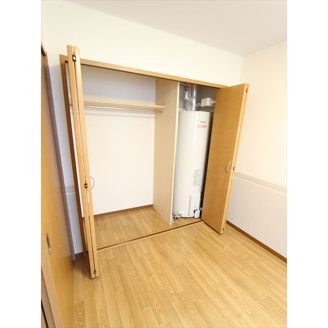ヴァンドーム青葉 収納