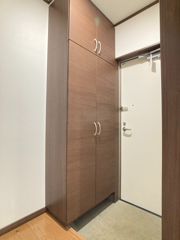 コンフォート３３ 玄関
