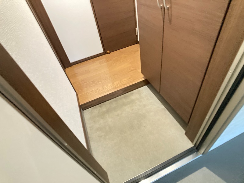 コンフォート３３ 玄関