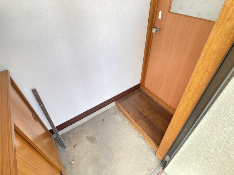 ダイヤモンドハイツ 玄関