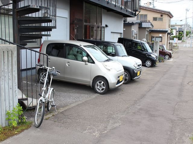 コーポＫ（清見町) 駐車場
