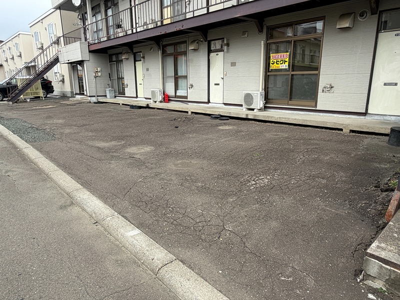 ＴＫハイツ 駐車場