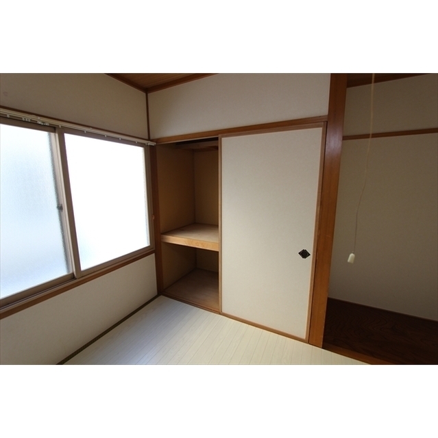 エスポアールマンション（西三輪） 収納