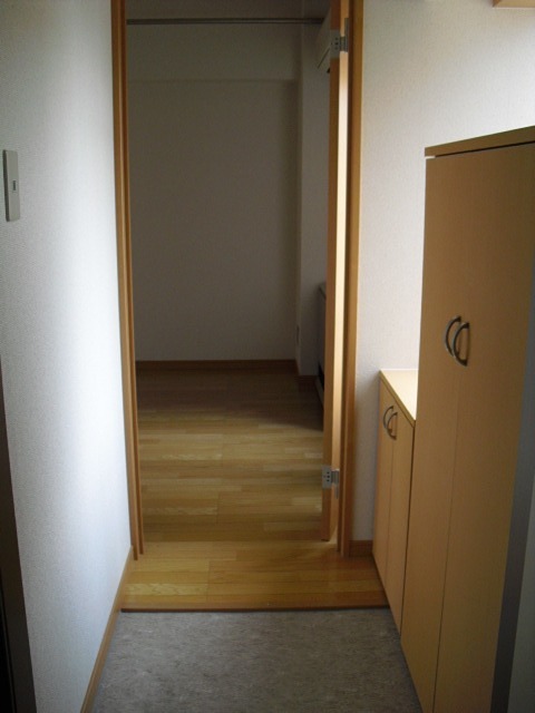 ナカシン中央ビル 玄関