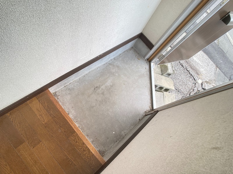 天野マンション 玄関