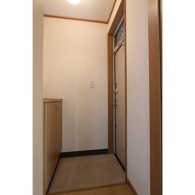 花林ハイツⅡ 玄関