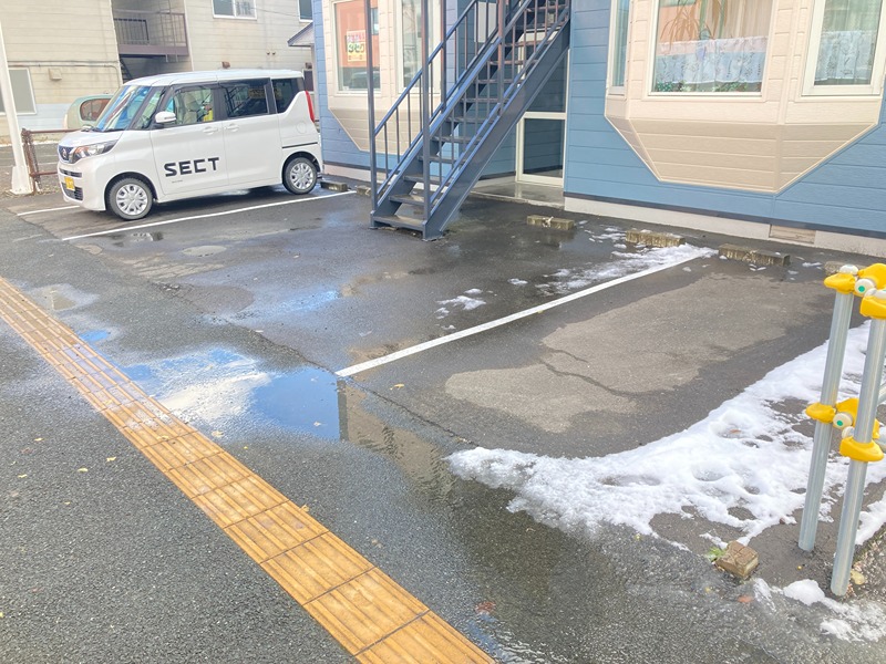 アピアコーポ 駐車場