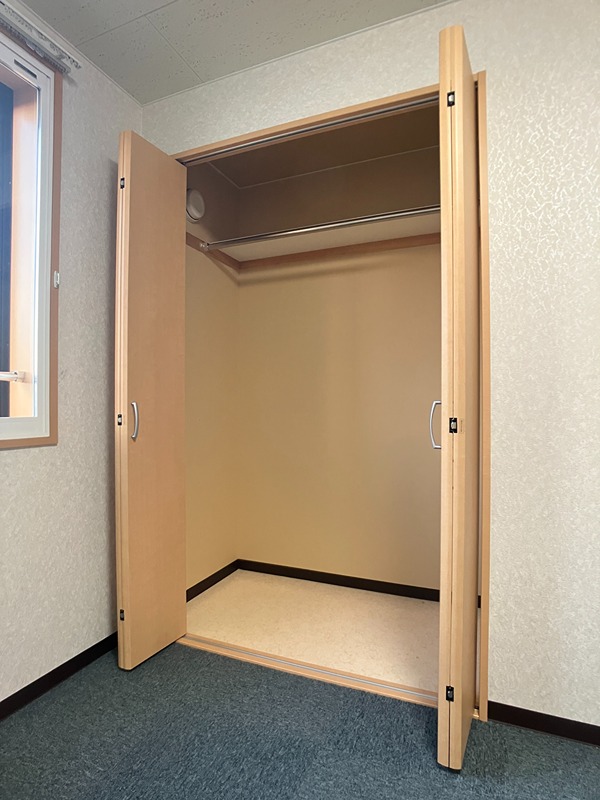 リバティ西富 収納