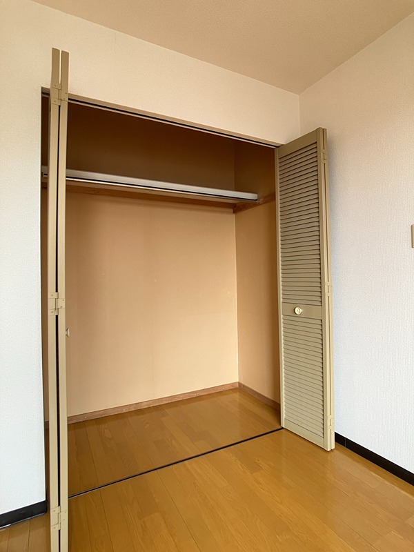 カームライフ北進Ⅱ 収納