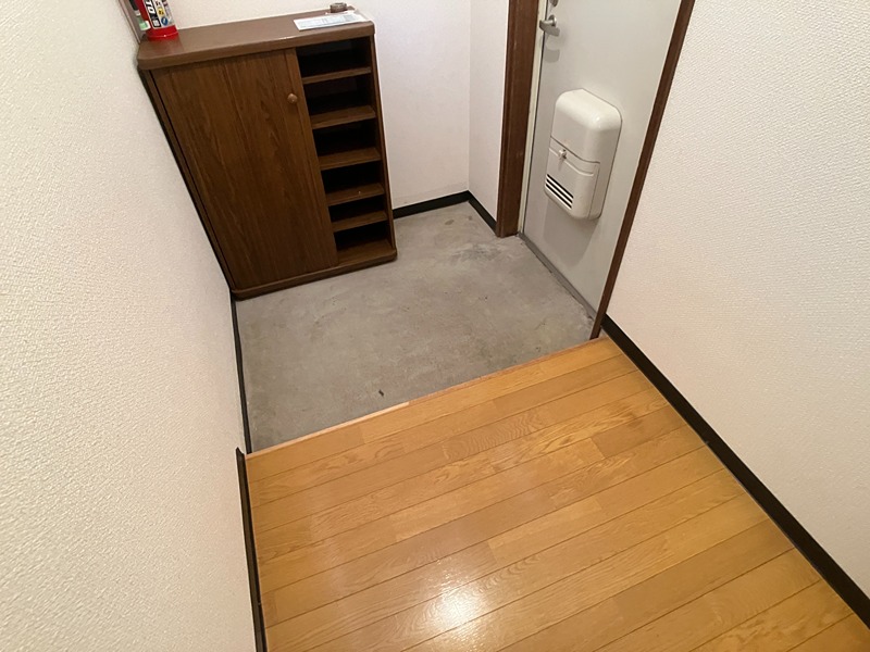 カームライフ北進Ⅱ 玄関