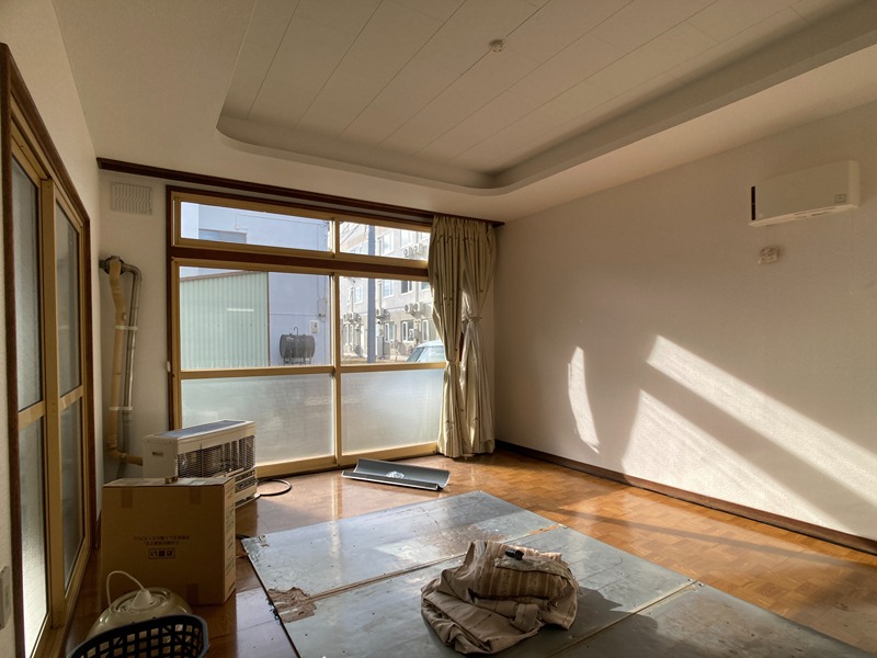 北海道北見市東陵町45-5 リビング