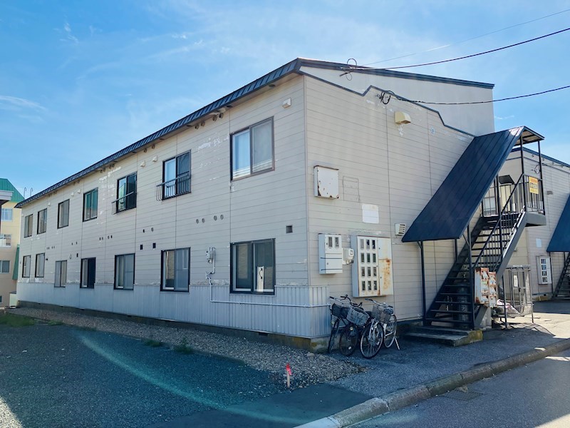 南仲町１号ハイツ 外観