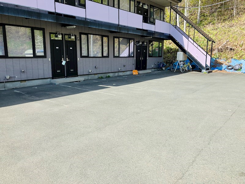 セルシオⅡ 駐車場