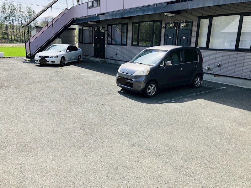 セルシオⅠ 駐車場