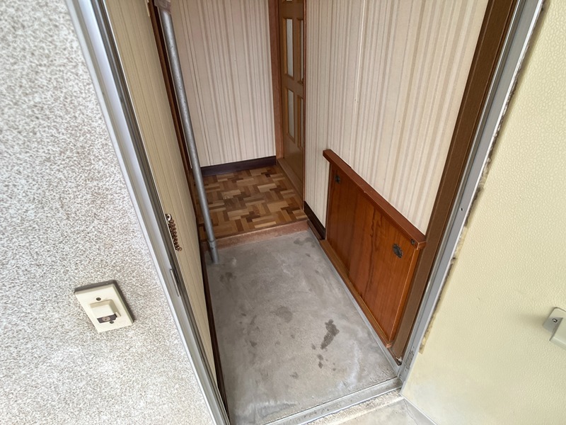 香登マンション 玄関