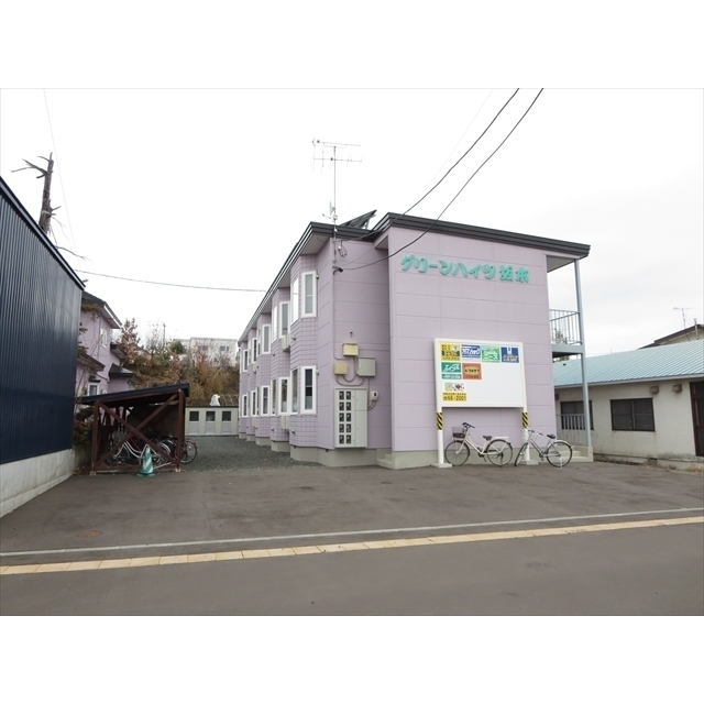 グリーンハイツ坂本 駐車場