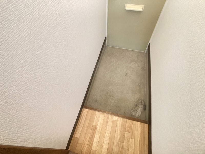 コーポサーフライフ 玄関
