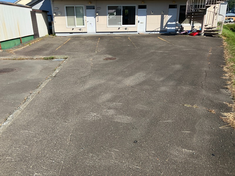 広明パークハイツ 駐車場