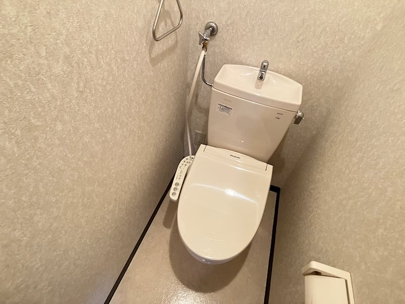 リバティ西富 トイレ