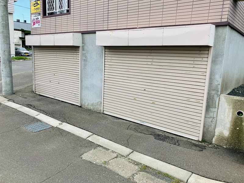 グランデ・マユ 駐車場