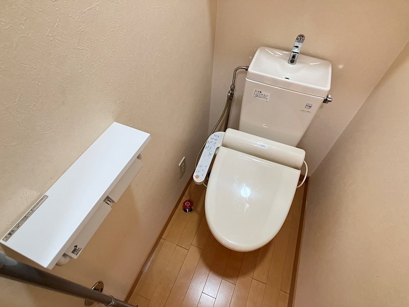 エミネンスＫ トイレ