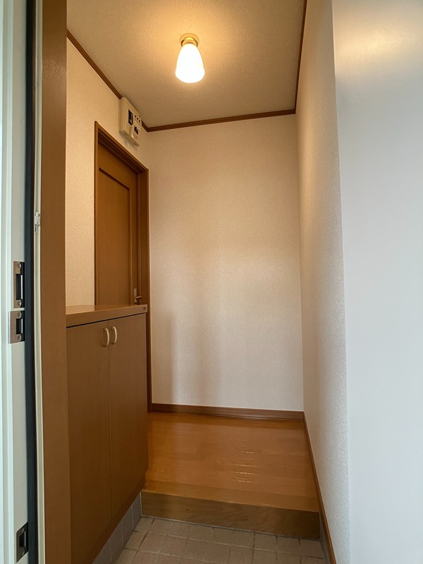 シャトーＫ 玄関