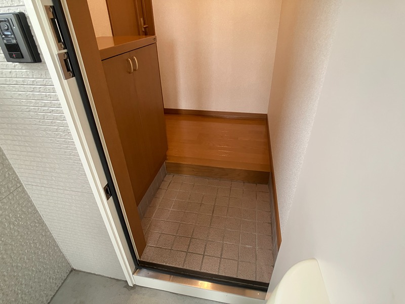 シャトーＫ 玄関