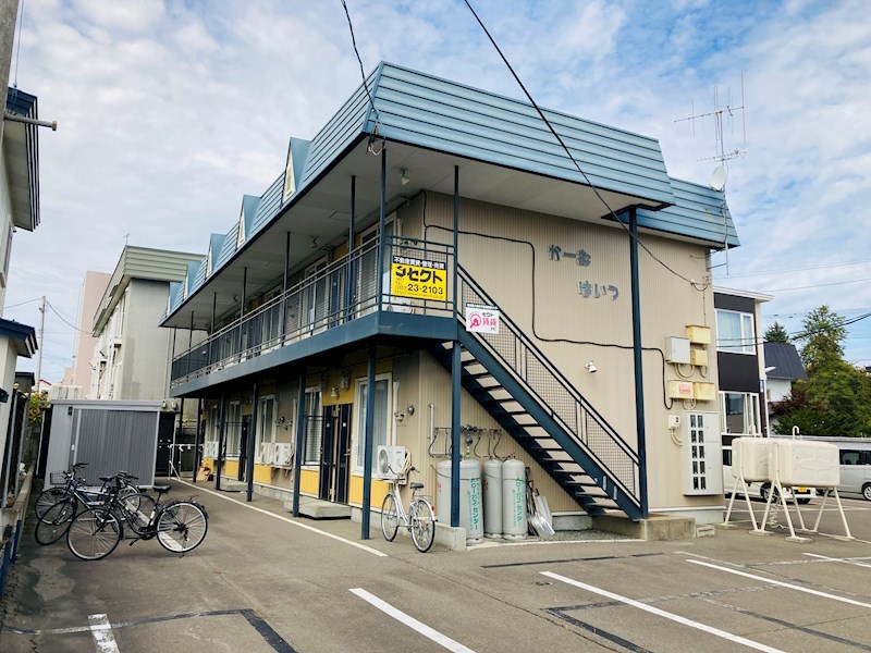 カームハイツ 外観