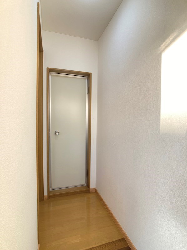 カームハイツ 玄関
