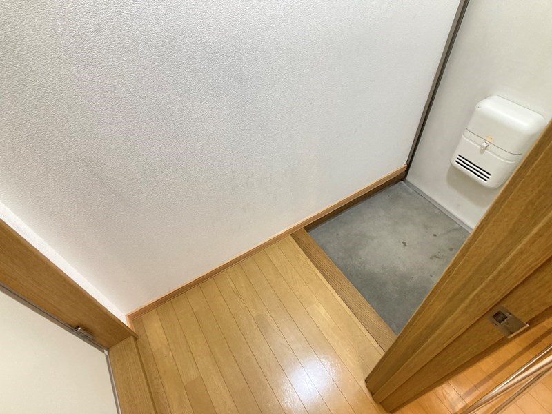 カームハイツ 玄関