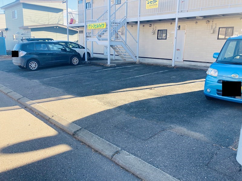 グリーンヒルハイツ 駐車場