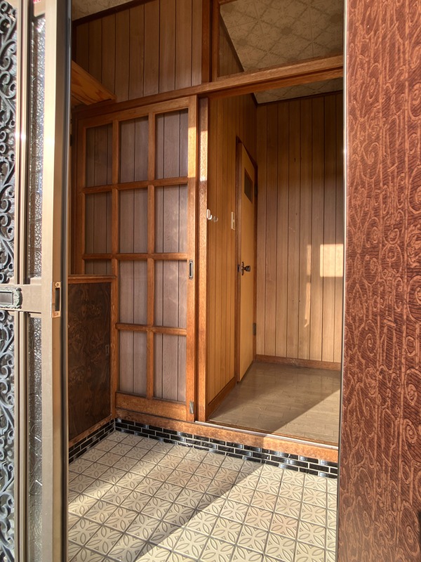 北海道北見市三楽町52番地1 玄関