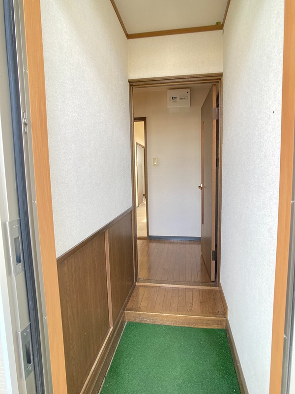 おおたハイツ 玄関