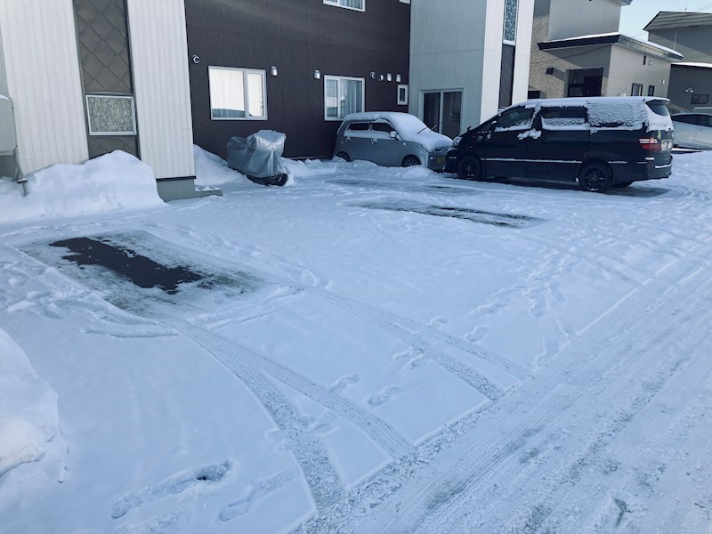 ハーモニー三輪 駐車場
