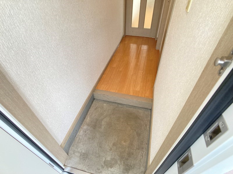 カーサヴィオラ 玄関