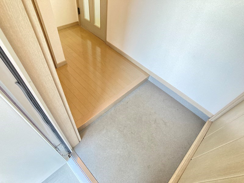 カーサヴィオラ 玄関